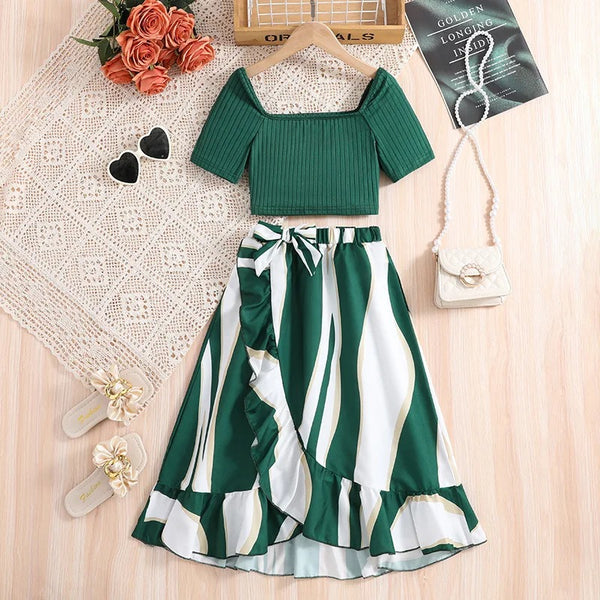 Girls Crop Top And Side Knot Ruffled Skirt 2 Pcs Set